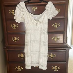 Storia white dress- size sm